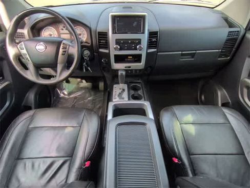 Used 2015 Nissan Titan PRO-4X w/ Pro-4x Luxury Package image 16