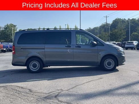 Used 2023 Mercedes-Benz Metris Passenger image 6