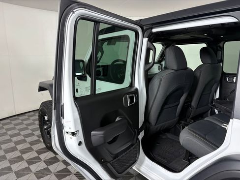 Used 2024 Jeep Wrangler Unlimited Sport AWD/4WD image 26