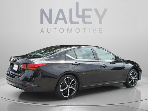 Used 2024 Nissan Altima 2.5 SR FWD image 5