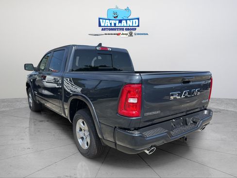 New 2026 RAM 1500 Big Horn AWD/4WD image 3