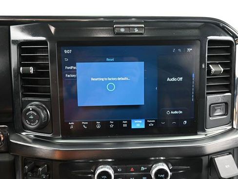 Used 2025 Ford F350 Lariat w/ Lariat Ultimate Package AWD/4WD image 12