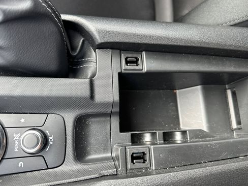 Used 2023 MAZDA MX-5 Miata Sport image 30