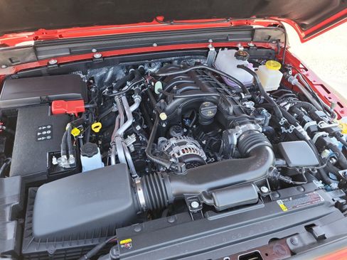 New 2025 Jeep Gladiator Rubicon w/ Convenience Group image 21