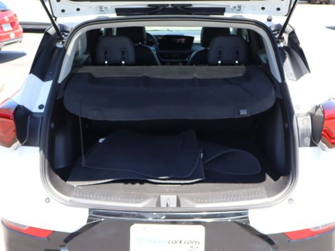 Used 2024 Buick Encore GX Sport Touring w/ Comfort Package FWD image 32
