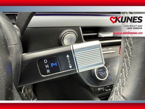 Used 2024 Hyundai Sonata Limited image 41