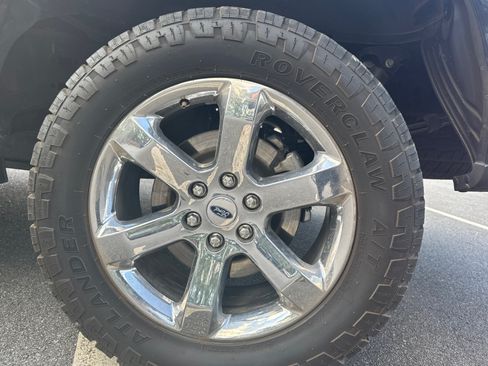Used 2022 Ford F150 Lariat w/ Max Trailer Tow Package AWD/4WD image 23