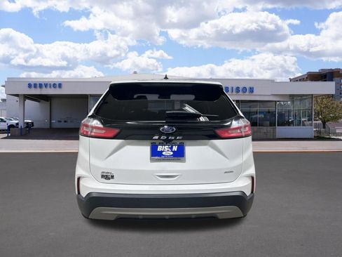 Used 2024 Ford Edge SEL image 4
