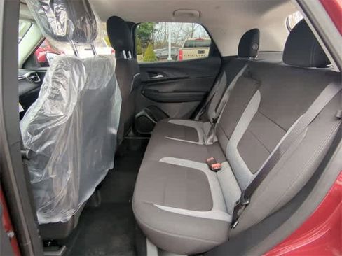 New 2025 Chevrolet TrailBlazer LT w/ Convenience Package image 23