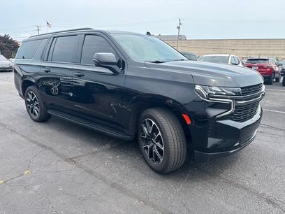 Used 2022 Chevrolet Suburban RST w/ Luxury Package