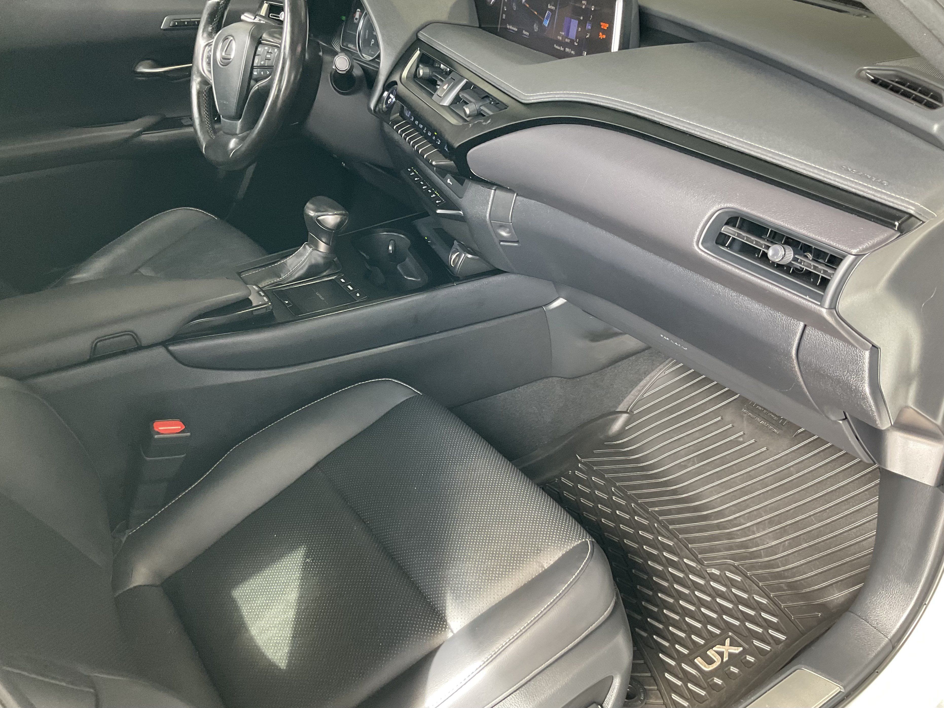 Used 2021 Lexus UX 250h w/ Premium Package AWD/4WD image 26