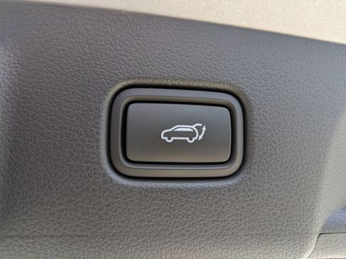 Used 2025 Hyundai Palisade SEL image 19