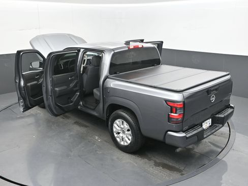 Used 2023 Nissan Frontier SV RWD image 38