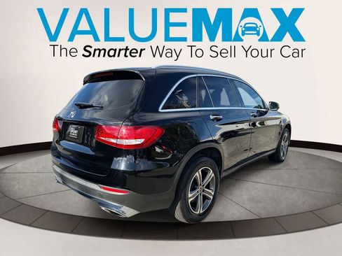 Used 2018 Mercedes-Benz GLC 300 image 3