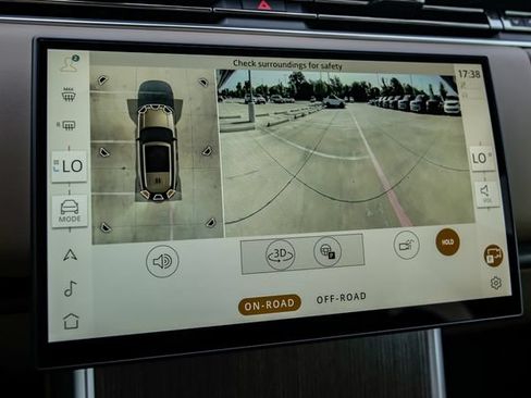 New 2026 Land Rover Range Rover Long Wheelbase SE AWD/4WD image 27