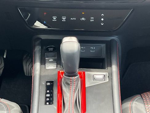 New 2026 Nissan Kicks SR w/ Interior Electronics Package FWD image 5