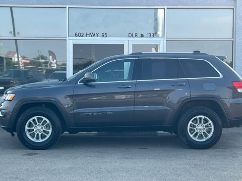 Used 2019 Jeep Grand Cherokee Laredo image 7