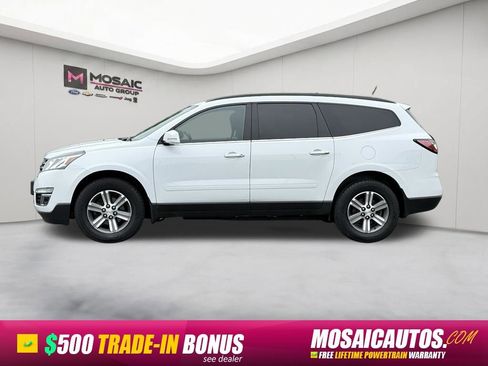 Used 2017 Chevrolet Traverse LT AWD/4WD image 4