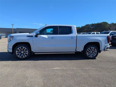 New 2026 GMC Sierra 1500 Denali w/ Denali Reserve Package AWD/4WD image 6
