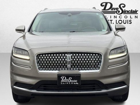 Used 2023 Lincoln Nautilus Reserve FWD image 2