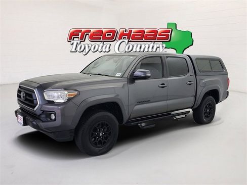 Used 2021 Toyota Tacoma SR5 image 1
