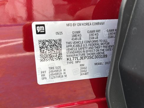 Used 2025 Chevrolet Trax RS w/ Driver Confidence Package image 46