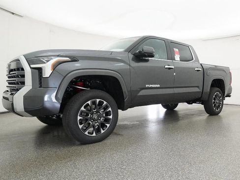 New 2026 Toyota Tundra Limited AWD/4WD image 17