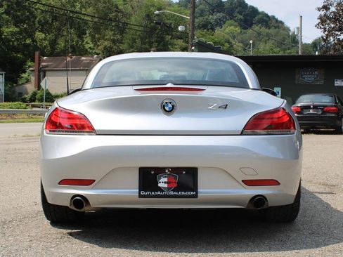 Used 2011 BMW Z4 sDrive35i RWD image 33