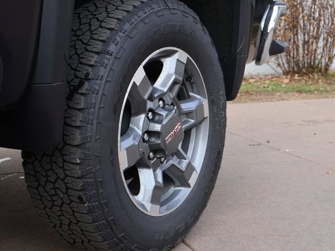 New 2026 GMC Sierra 3500 SLT w/ SLT Premium Package image 46