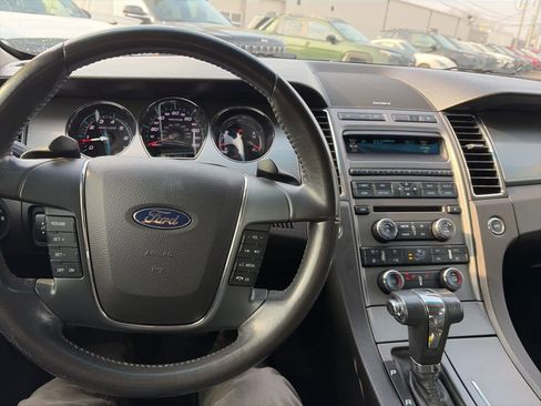 Used 2010 Ford Taurus SEL image 20