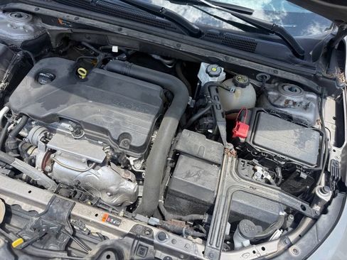Used 2024 Chevrolet Malibu LT FWD image 58