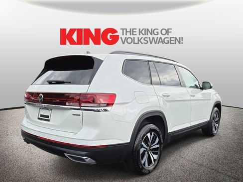 Certified 2026 Volkswagen Atlas SE AWD/4WD image 3