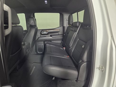 Used 2023 Chevrolet Silverado 1500 RST w/ Convenience Package II AWD/4WD image 24