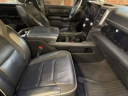 Used 2025 RAM 1500 Limited AWD/4WD image 21