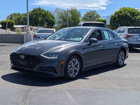Used 2020 Hyundai Sonata SEL w/ Convenience + Sunroof Package FWD image 9