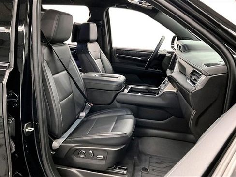 Used 2023 GMC Yukon Denali w/ LPO, Floor Liner Package image 7