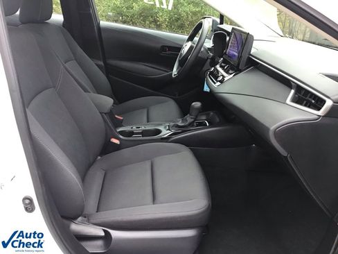 Used 2024 Toyota Corolla LE image 22