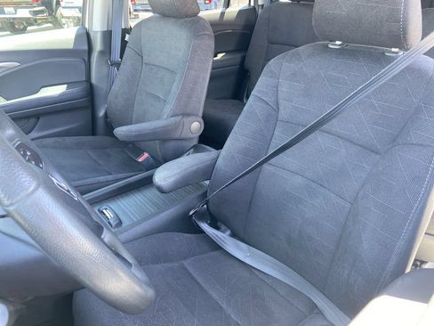 Used 2019 Honda Pilot EX image 12