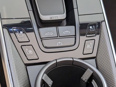 Used 2023 Porsche 911 Turbo S image 22