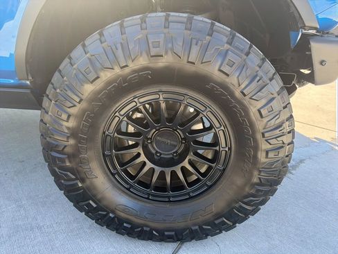 Used 2023 Ford Bronco Black Diamond AWD/4WD image 4