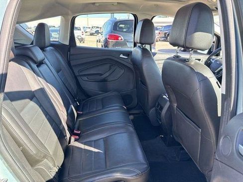 Used 2013 Ford C-MAX SEL FWD image 17