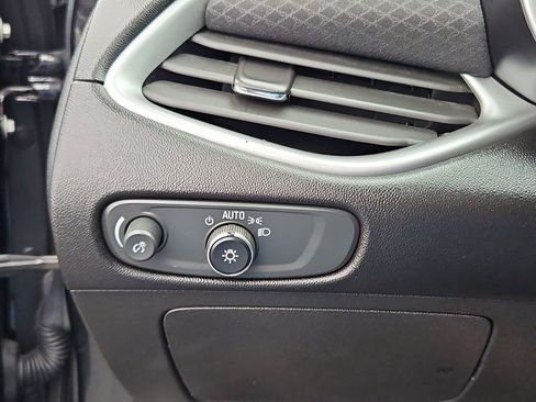 Used 2024 Chevrolet Malibu LT image 15