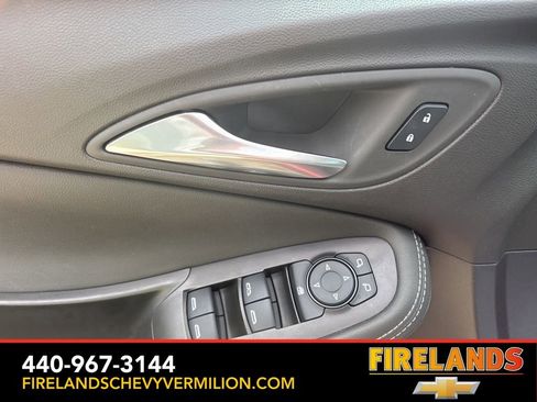 Used 2024 Buick Encore GX Preferred FWD image 14