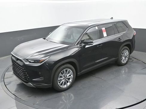 New 2026 Toyota Grand Highlander AWD image 31