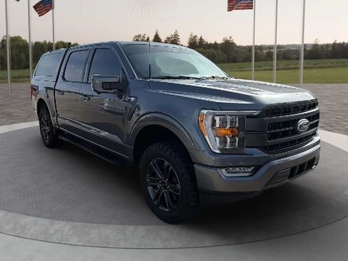 Used 2022 Ford F150 Lariat AWD/4WD image 8