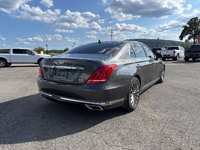 Used 2019 Genesis G90 5.0 Ultimate AWD/4WD image 4