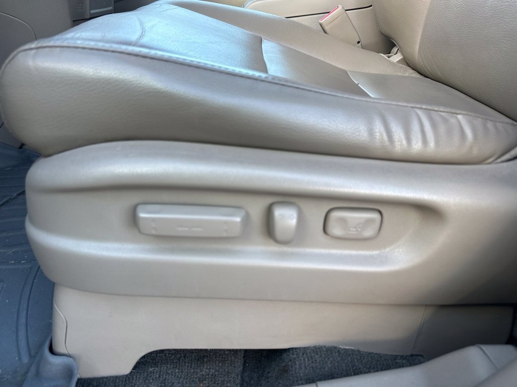Used 2014 Honda Odyssey EX-L image 18
