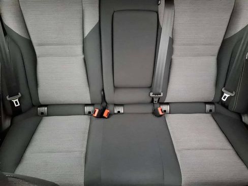 Used 2023 Nissan Rogue SV image 17