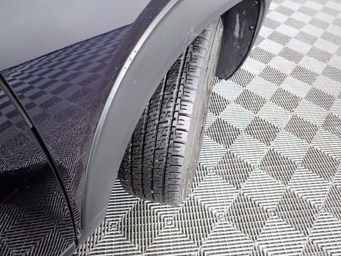 Used 2021 Chevrolet TrailBlazer LT w/ Sun and Liftgate Package image 36