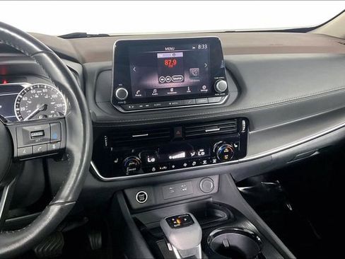 Used 2023 Nissan Rogue SV w/ SV Premium Package AWD/4WD image 6
